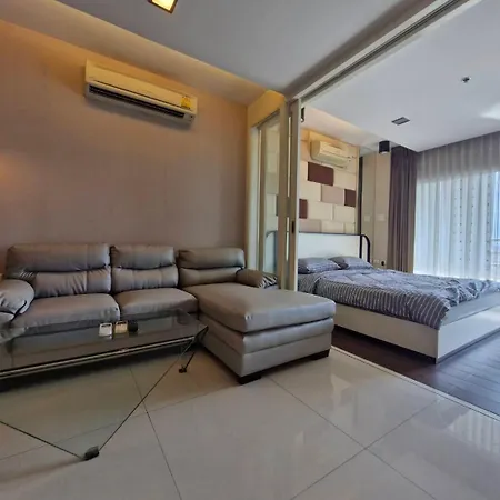 View Talay 6 Pattaya Beach By Anatolia Condo Suite Exterior photo