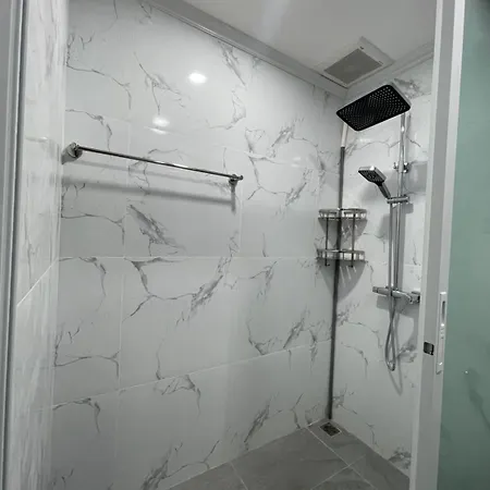 View Talay 6 Pattaya Beach By Anatolia Condo Suite Exterior photo